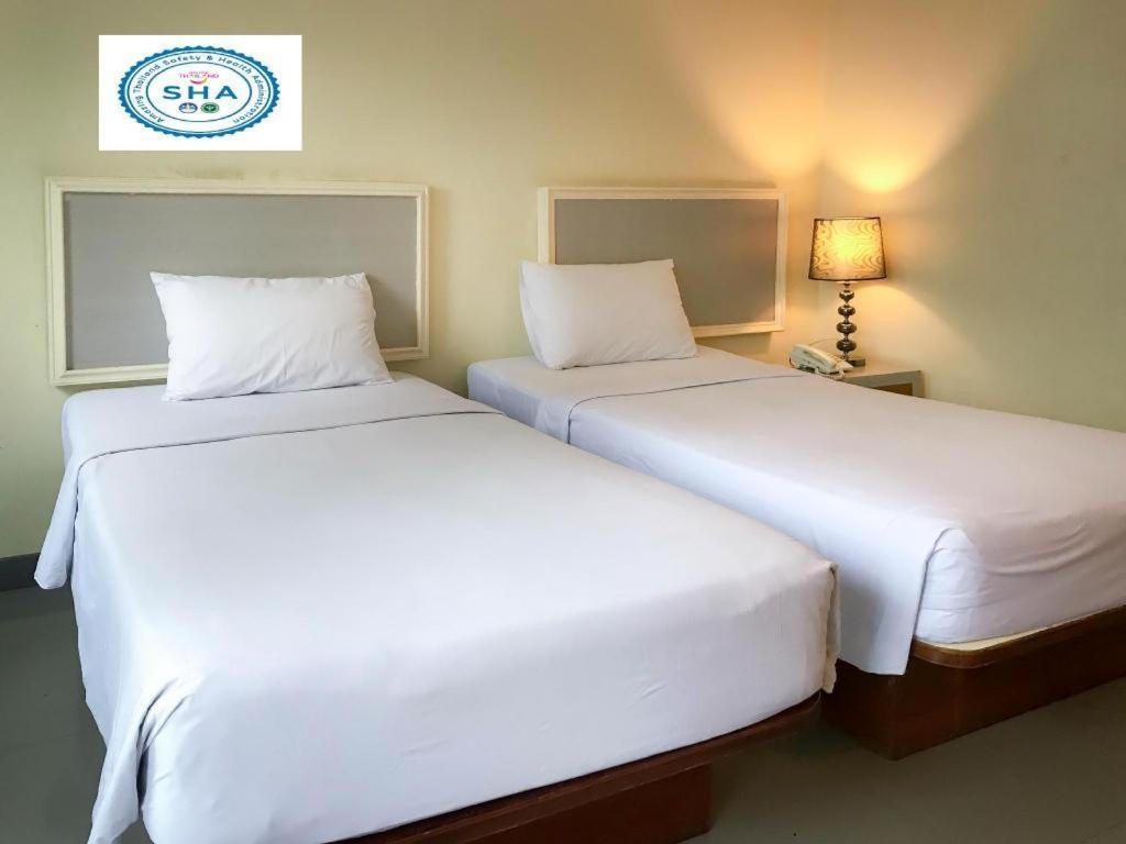 J Two S Pratunam Hotel Bangkok Zewnętrze zdjęcie