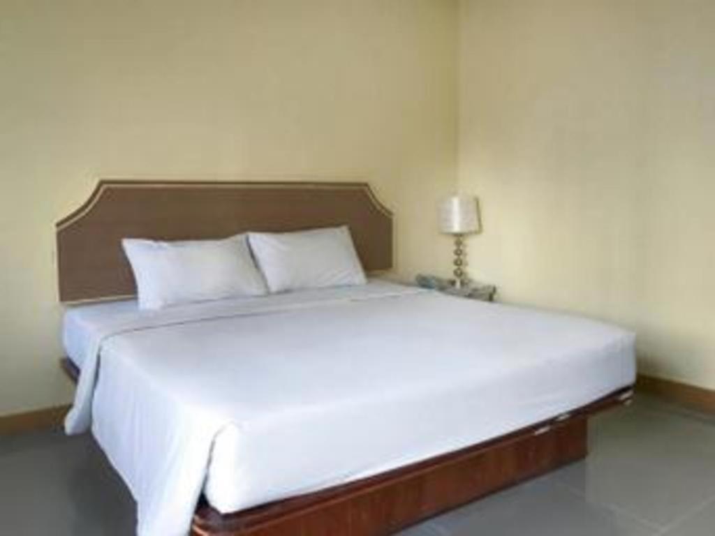J Two S Pratunam Hotel Bangkok Zewnętrze zdjęcie