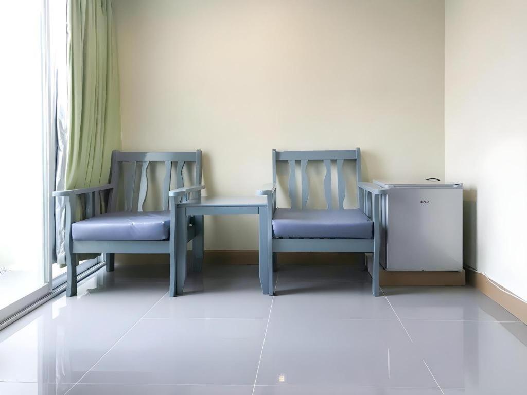 J Two S Pratunam Hotel Bangkok Zewnętrze zdjęcie