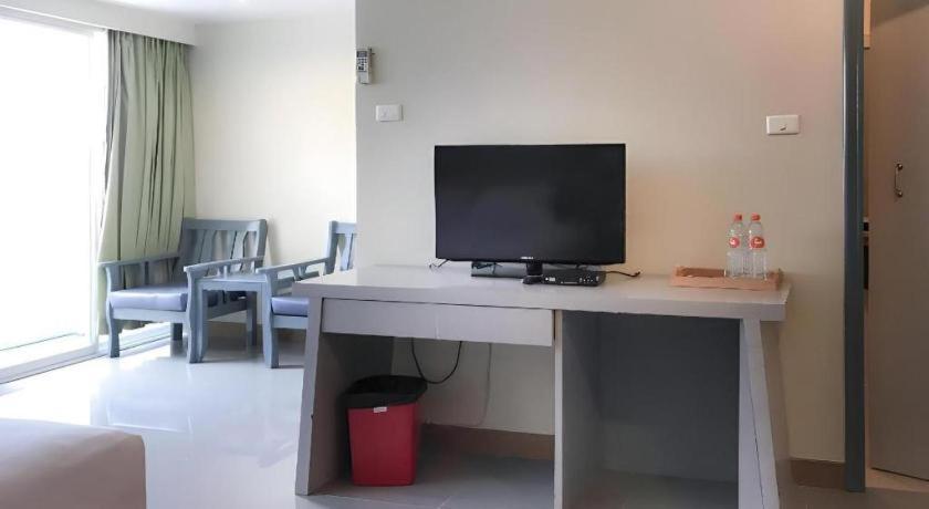 J Two S Pratunam Hotel Bangkok Zewnętrze zdjęcie