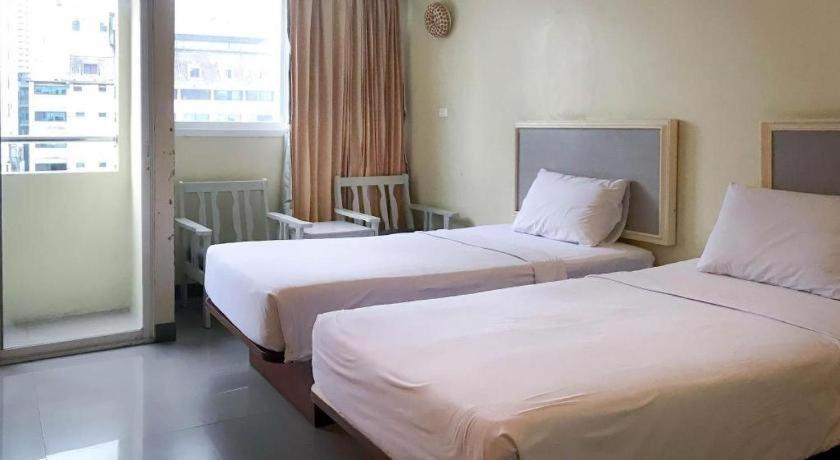J Two S Pratunam Hotel Bangkok Zewnętrze zdjęcie