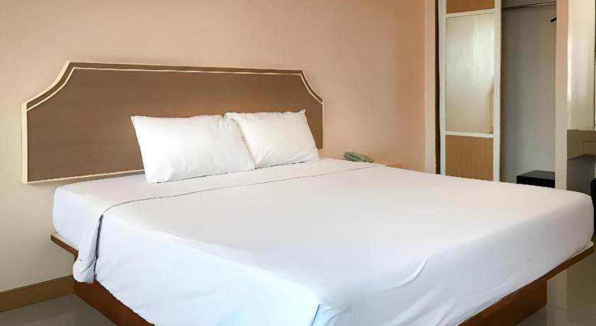 J Two S Pratunam Hotel Bangkok Zewnętrze zdjęcie