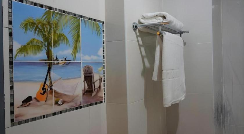 J Two S Pratunam Hotel Bangkok Zewnętrze zdjęcie
