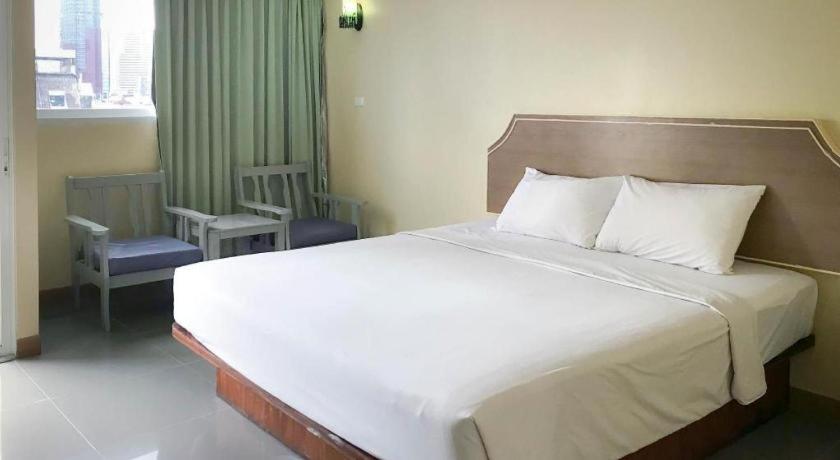 J Two S Pratunam Hotel Bangkok Zewnętrze zdjęcie