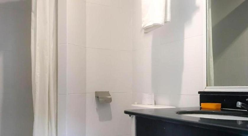 J Two S Pratunam Hotel Bangkok Zewnętrze zdjęcie