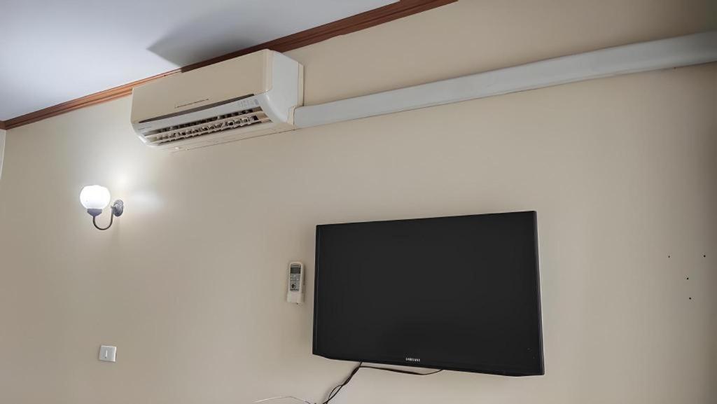 J Two S Pratunam Hotel Bangkok Zewnętrze zdjęcie
